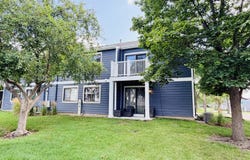 964 Brunswick Circle, Schaumburg, IL 60193
