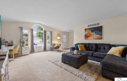 150 Oxford Path, Mankato, MN 56001