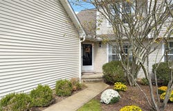 340 Blair Circle, Aurora, OH 44202