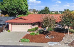 340 Greenway Dr, Martinez, CA 94553