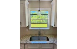 230 Lexington Dr, Forrest City, AR 72335