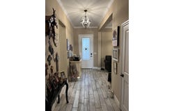 110 S W 6th St, Lockney, TX 79241