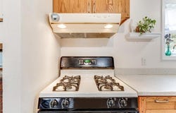 9115 E 31st St S, Wichita, KS 67210