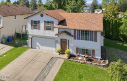 2825 N Cochise St, Post Falls, ID 83854