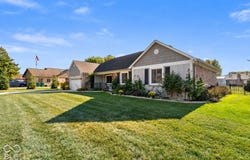 540 Crestpoint Lane, Plainfield, IN 46168