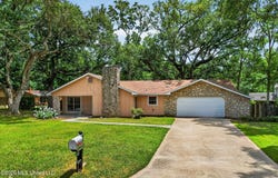 3604 Oakside Circle, Gautier, MS 39553