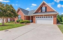 5275 Jacobs Way, Winston-Salem, NC 27106