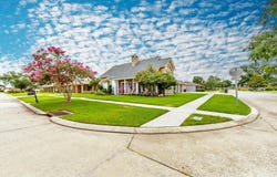 305 Chantilly Drive, Houma, LA 70360