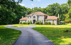 56 River Road, Killingly, CT 06241
