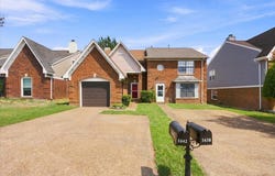 1642 RED BARN Dr, Memphis, TN 38016