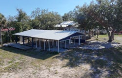 122 5th Ave E, Horseshoe Beach, FL 32648