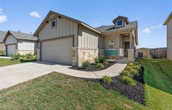 715 Papaya Dr, Buda, TX 78610