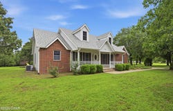 3532 Willow Lane, Loma Linda, MO 64804