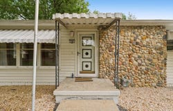 705 Dover Place, Champaign, IL 61820
