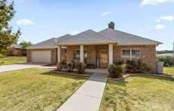 2107 Ruffles Lane, Henrietta, TX 76365