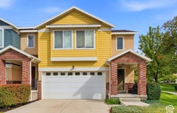 8985 S HEIGHTS Dr E, Sandy, UT 84094