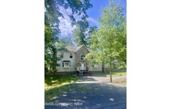 105 Hobbit Drive, Tamiment, PA 18371