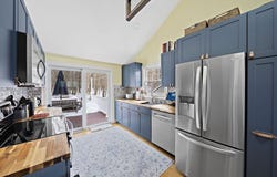 270 Middle St, Weymouth, MA 02189