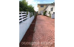 447 E 32nd St, Hialeah, FL 33013