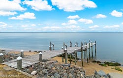 14 Harbor View Drive, Atlantic Highlands, NJ 07716