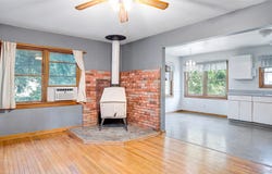 29 Boatheaders Lane N, East Hampton, NY 11937