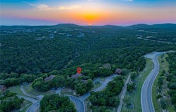 7404 Calming Ct, Jonestown, TX 78645