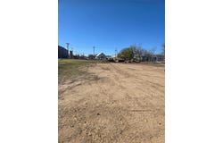 E MILL Avenue, Comanche, TX 76442