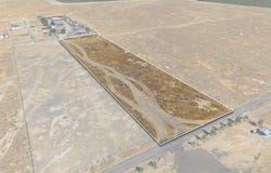 Cecil Avenue, Delano, CA 93215