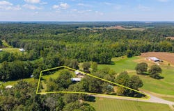 2437 State Route 1379, Central City, KY 42330
