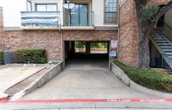 501 Arbor Creek Drive, Euless, TX 76039