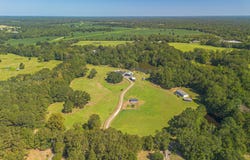 88 W Virgil Lewis Road, Carriere, MS 39426