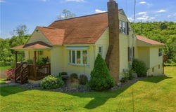 178 Lutz Rd, Zelienople, PA 16063