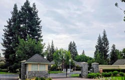 2230 Dawson Cove Lane S, Clovis, CA 93611