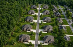 201 Vera Ln, Rainbow City, AL 35906