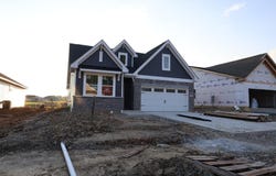 129 Aldersgate Drive, Delaware, OH 43015