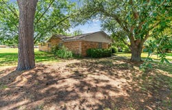 2903 Melmar Park Street, Commerce, TX 75428