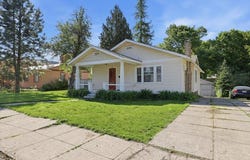 826 E 34th Ave, Spokane, WA 99203