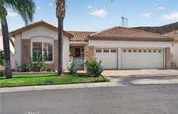 4979 Singing Hills, Banning, CA 92220