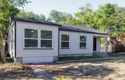 308 W Avenue F, Garland, TX 75040
