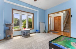 1132 Falls Circle, Chaska, MN 55318