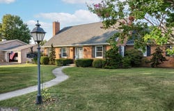 360 GRANT Drive, HANOVER, PA 17331
