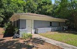 411 E Wine St., Mullins, SC 29574