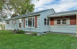 6 Emerson Street, Hooksett, NH 03106