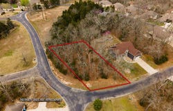 Crossing Drive lot: 28, Branson West, MO 65737
