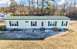 25146 GUILFORD RD, BLOXOM, VA 23308