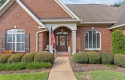 624 Prestwick Dr, Dothan, AL 36305