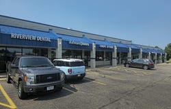 827 S Rochester St, Mukwonago, WI 53149