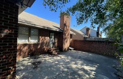 1004 Old Charleston Circle, Laurinburg, NC 28352