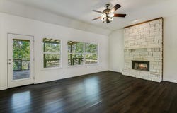 17 Falling Leaf Ln, Wimberley, TX 78676
