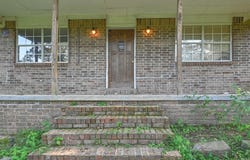 142 Cardinal Lane, Mena, AR 71953